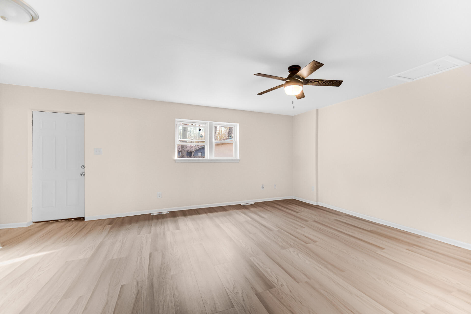 2581 Hamstrom Road Portage, IN 46368 - Photo 4 of 27 1920x1280