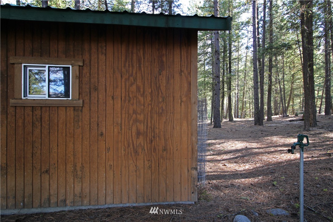 9 South Airstrip Road Twisp, WA 98856 - Photo 6 of 23 Gallery Image 6