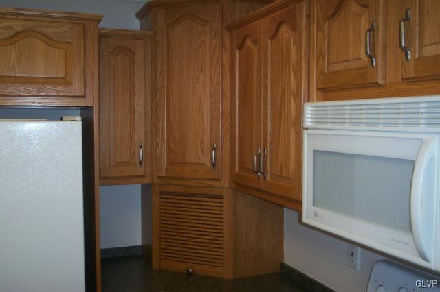 220 Gap Road Macungie, PA 18062 - Photo 3 of 17 Gallery Image 3