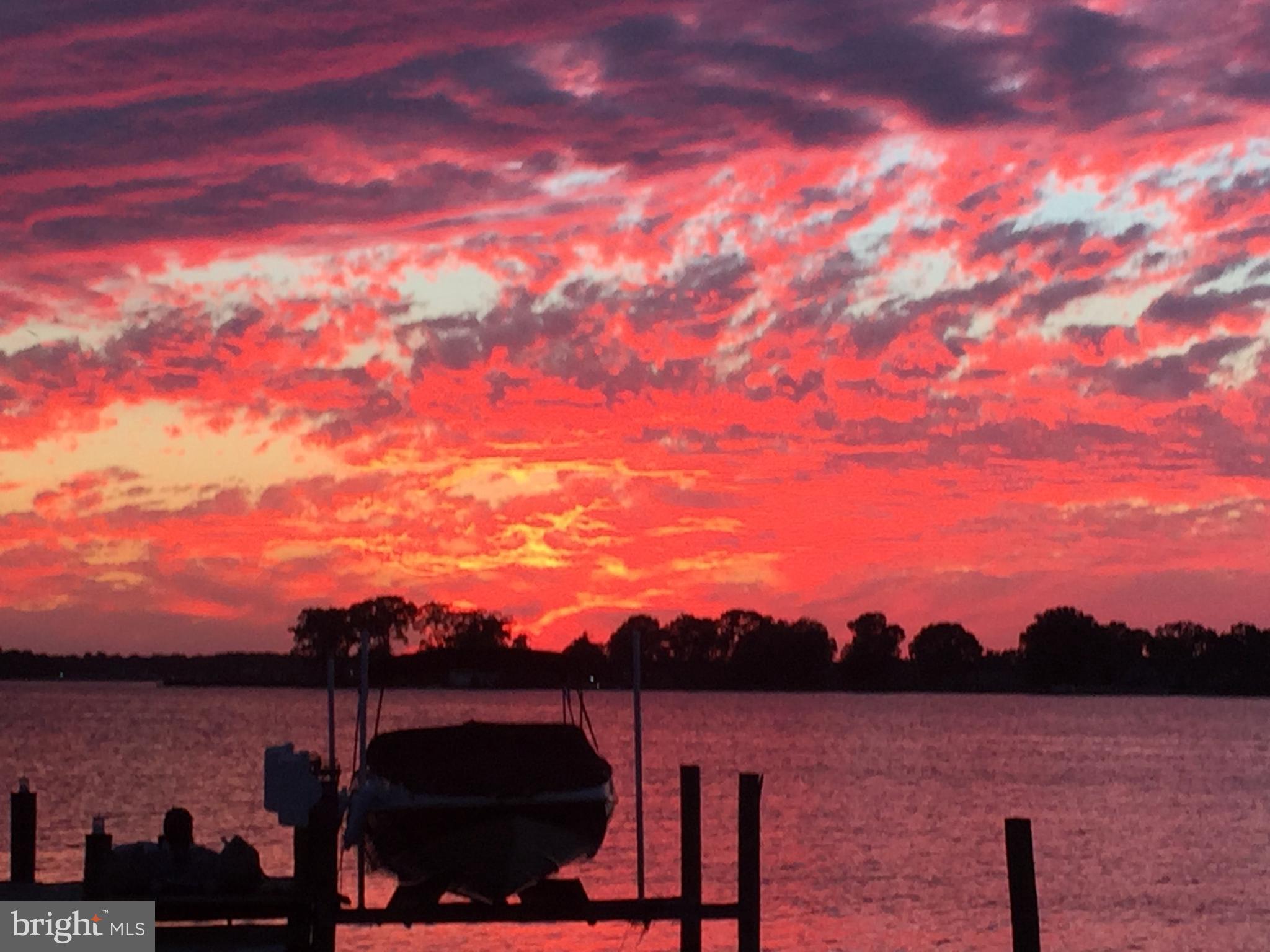 1602 Holly Tree Road Baltimore, MD 21220 - Photo 7 of 35 Incredible sunsets