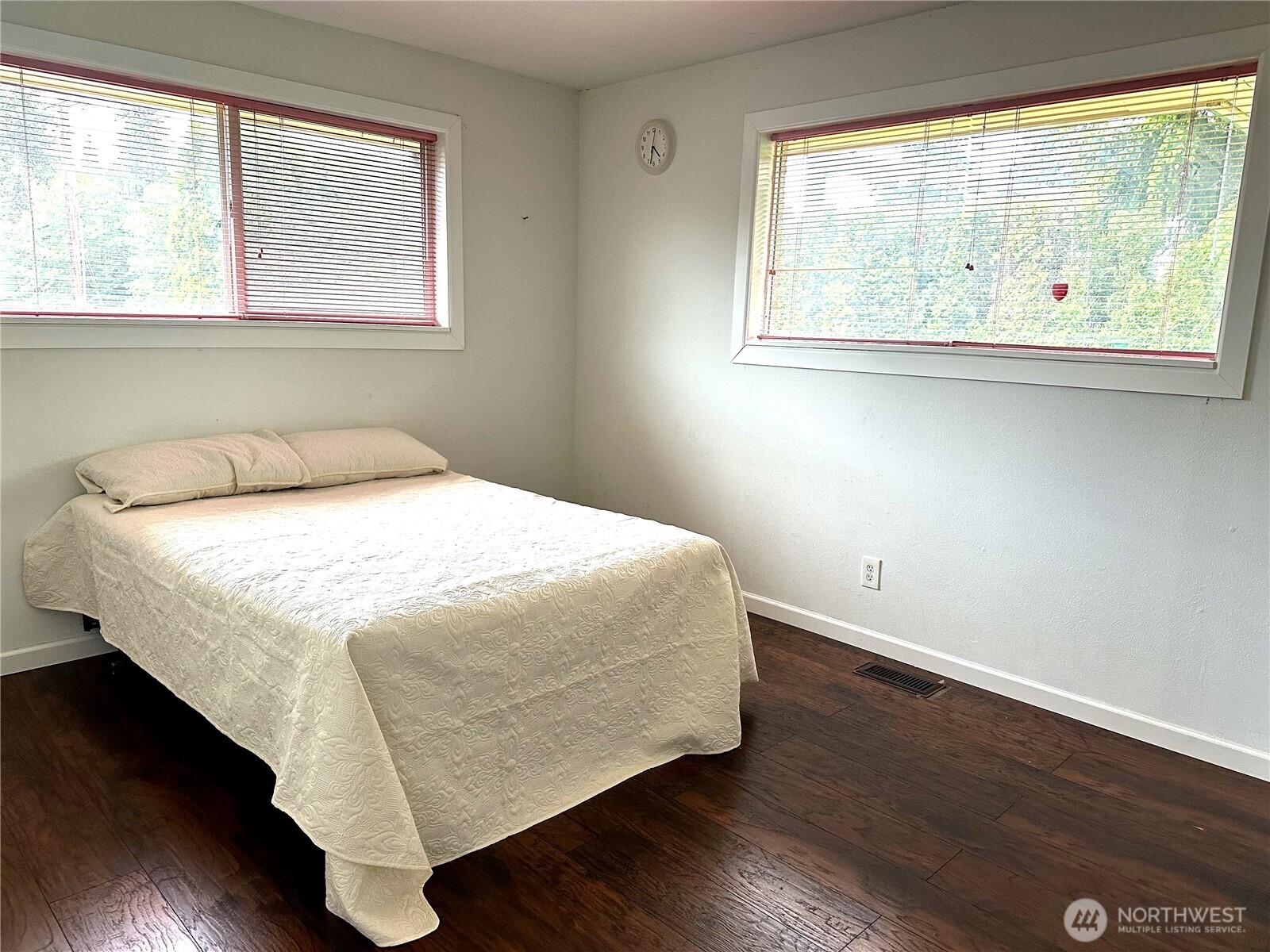 810 Southwest 356th Street Federal Way, WA 98023 - Photo 24 of 40 a bedroom with a bed and window
