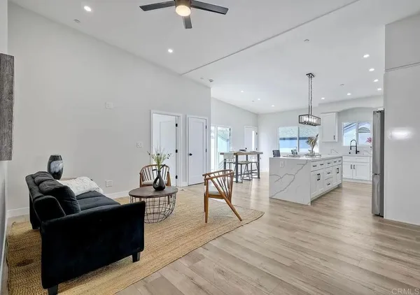 $4,200 | 573 Florida Street, Unit 1, Imperial Beach, CA 91932
