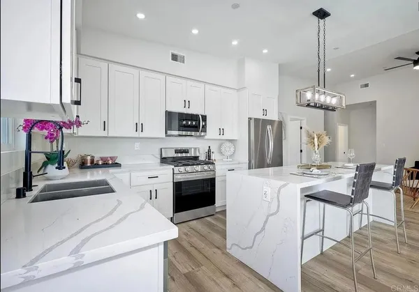 $4,200 | 573 Florida Street, Unit 1, Imperial Beach, CA 91932