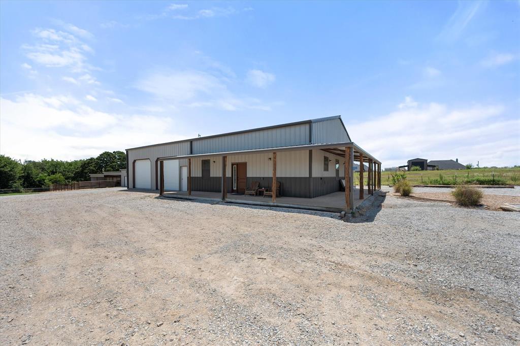 845 North Cardinal Road Azle, TX 76020 - Photo 30 of 37