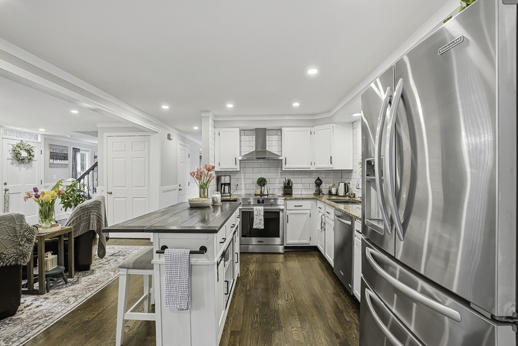 3 Ephraim's Way Upton, MA 01568 - Photo 8 of 42
