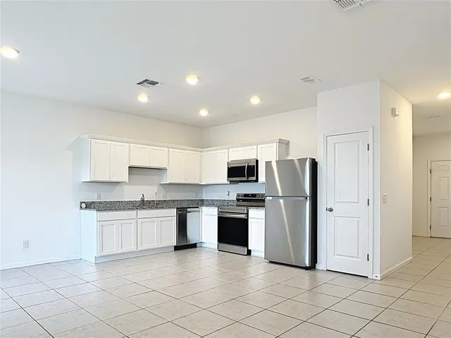 $1,999 | 5941 Piney Shrub Place, St. Cloud, FL 34771