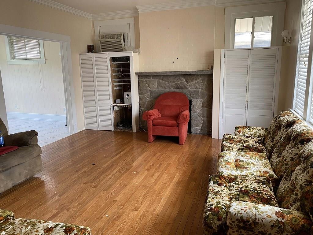Gallery Image 7
