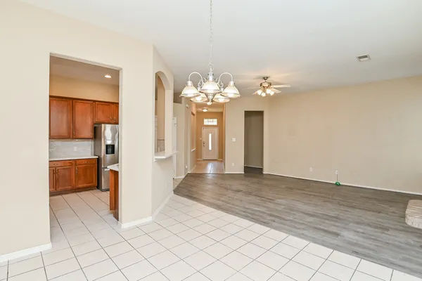 $1,995 | 719 Levi Bend, Magnolia, TX 77354