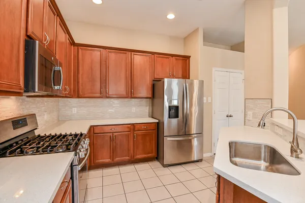 $1,995 | 719 Levi Bend, Magnolia, TX 77354