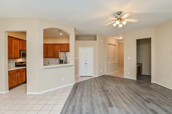 $1,995 | 719 Levi Bend, Magnolia, TX 77354