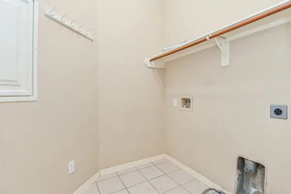 $1,995 | 719 Levi Bend, Magnolia, TX 77354