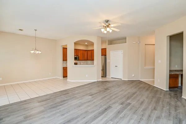 $1,995 | 719 Levi Bend, Magnolia, TX 77354