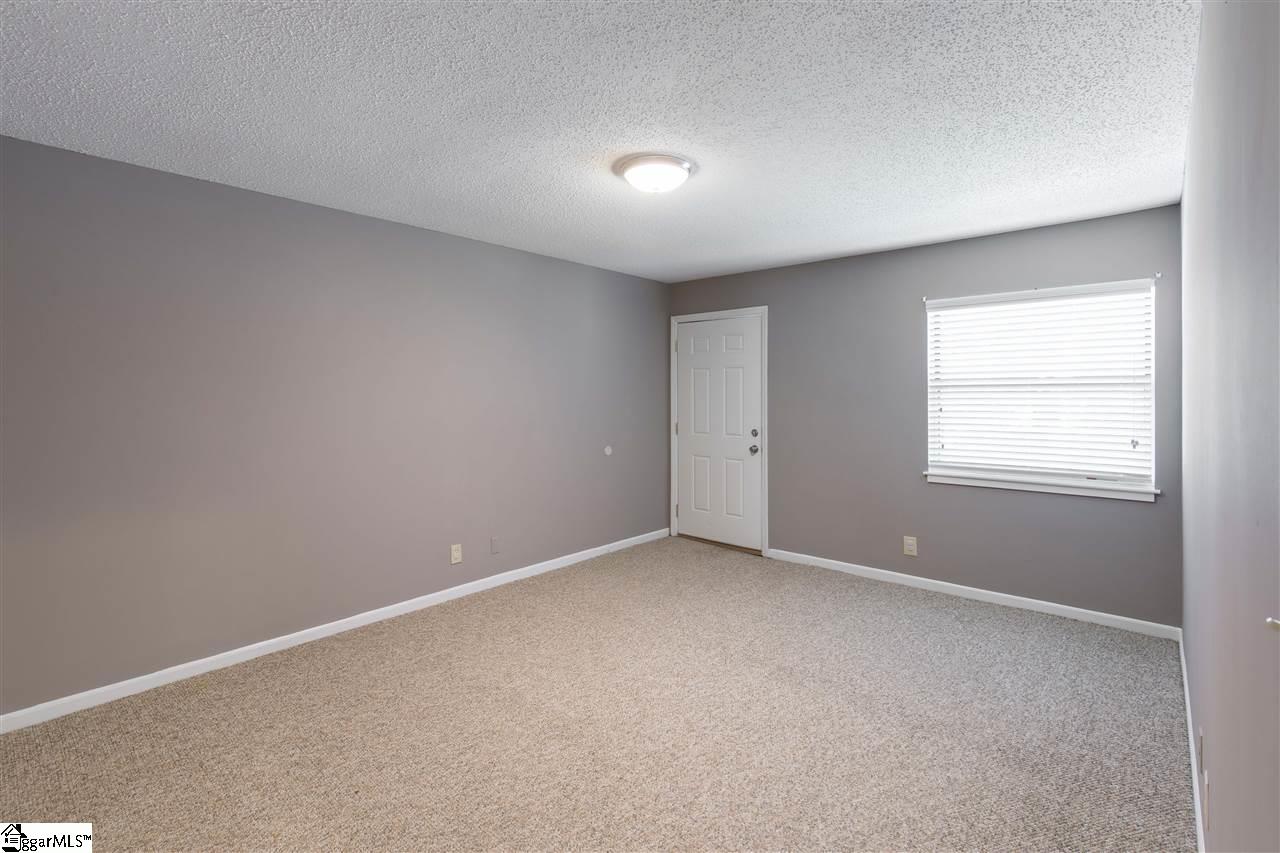 2601 Duncan Chapel Road, Unit 302B Greenville, SC 29617 - Photo 7 of 15