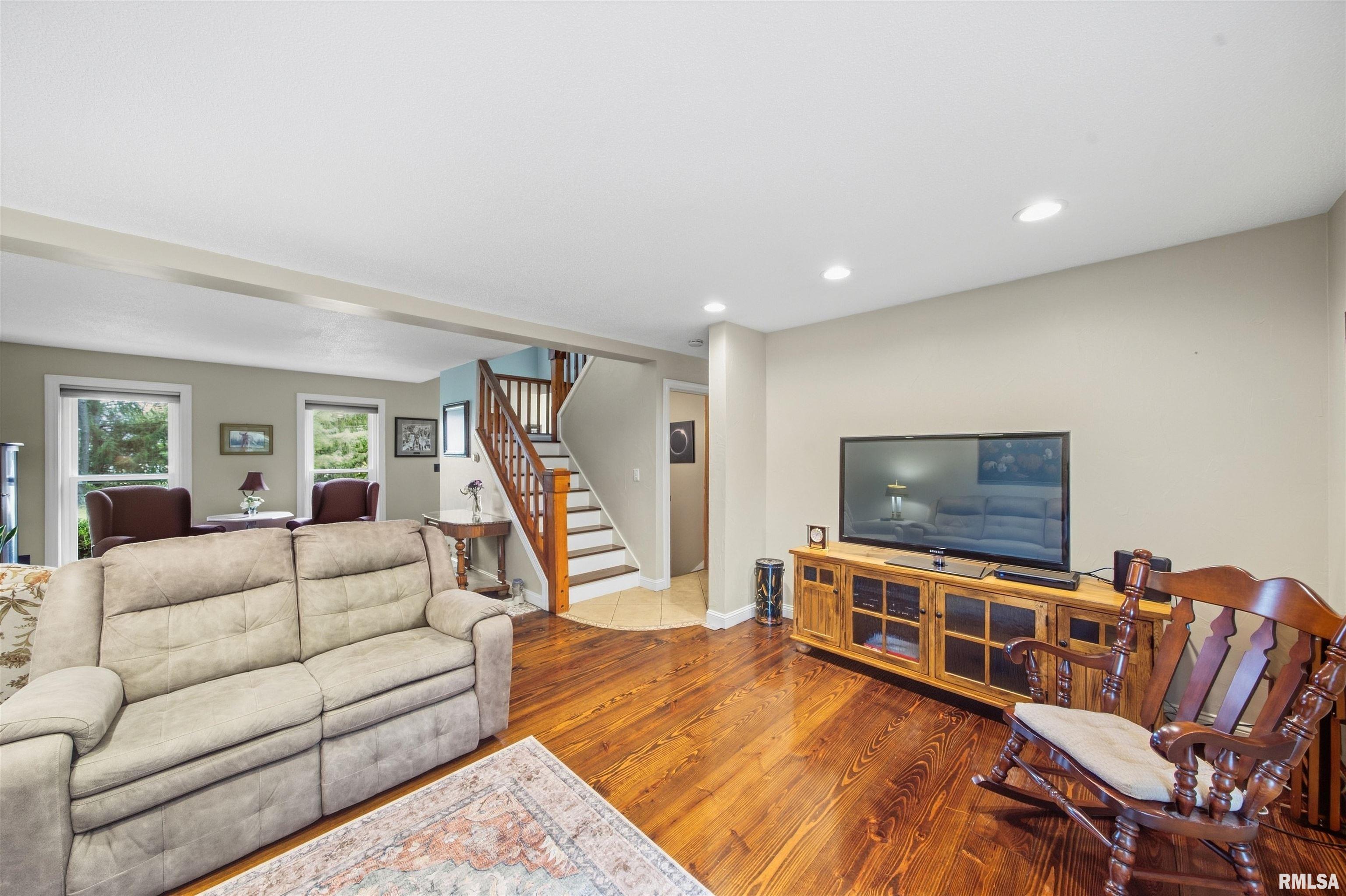 11511 Evans Mill Road Princeville, IL 61559 - Photo 7 of 72 Gallery Image 7