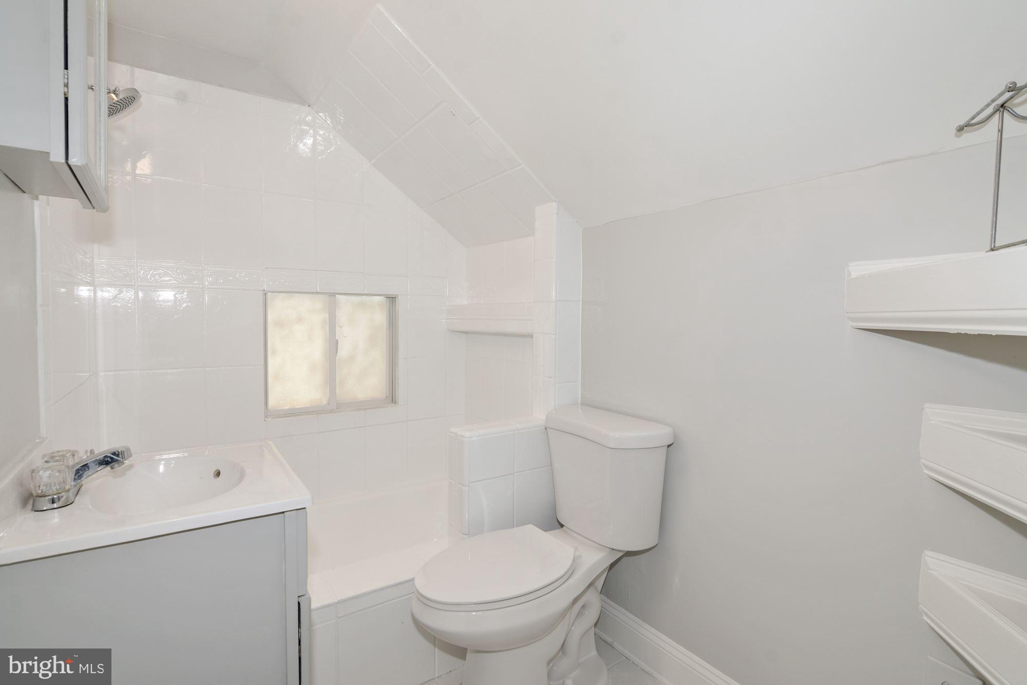 105 North Hammonds Ferry Road Linthicum, MD 21090 - Photo 22 of 41
