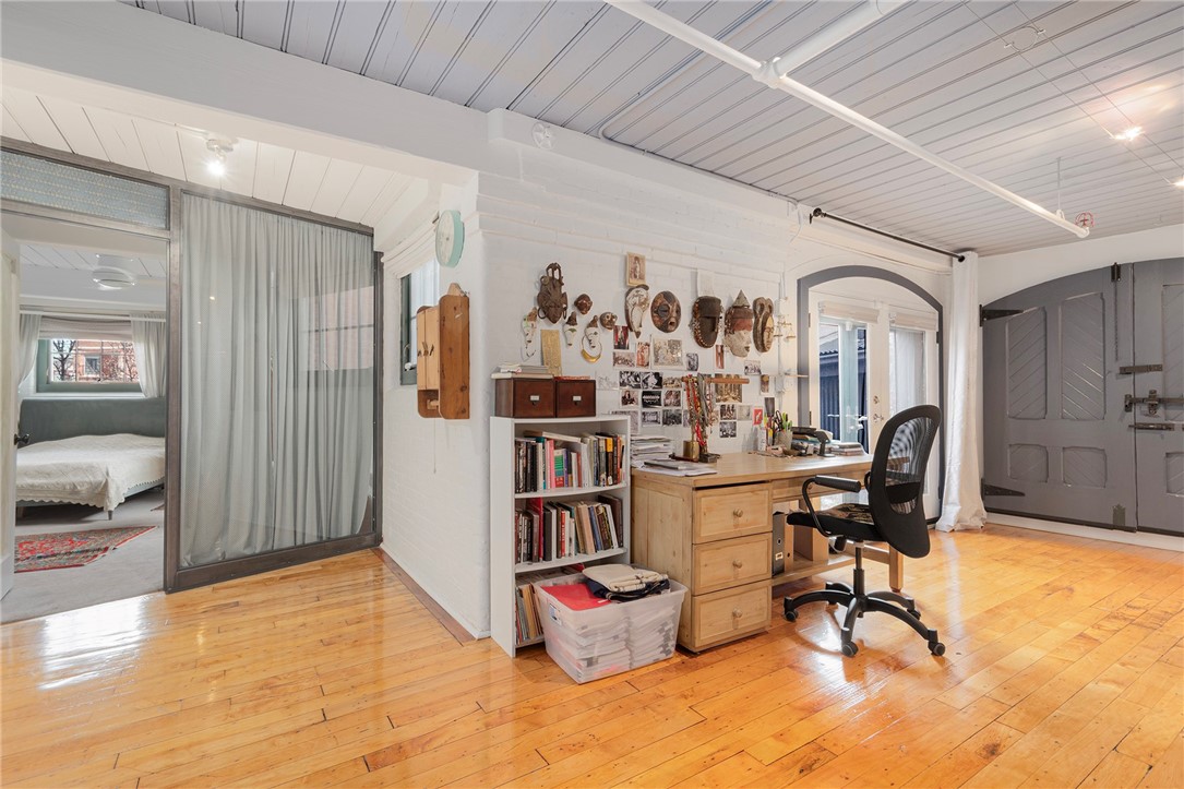 10 Exchange Court, Unit 618 Pawtucket, RI 02860 - Photo 33 of 44