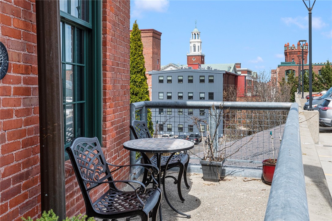 10 Exchange Court, Unit 618 Pawtucket, RI 02860 - Photo 41 of 44