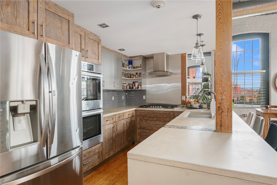 10 Exchange Court, Unit 618 Pawtucket, RI 02860 - Photo 9 of 44