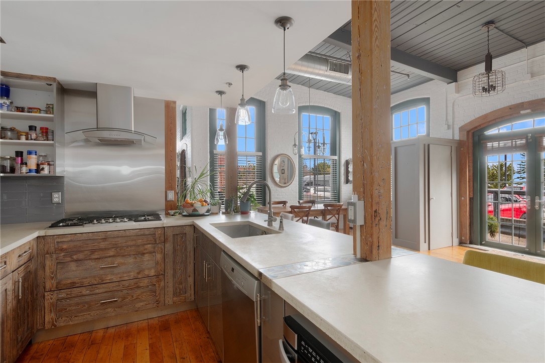 10 Exchange Court, Unit 618 Pawtucket, RI 02860 - Photo 10 of 44