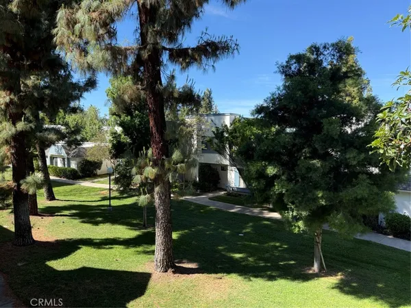 $2,600 | 640-1 Church Street, Redlands, CA 92374