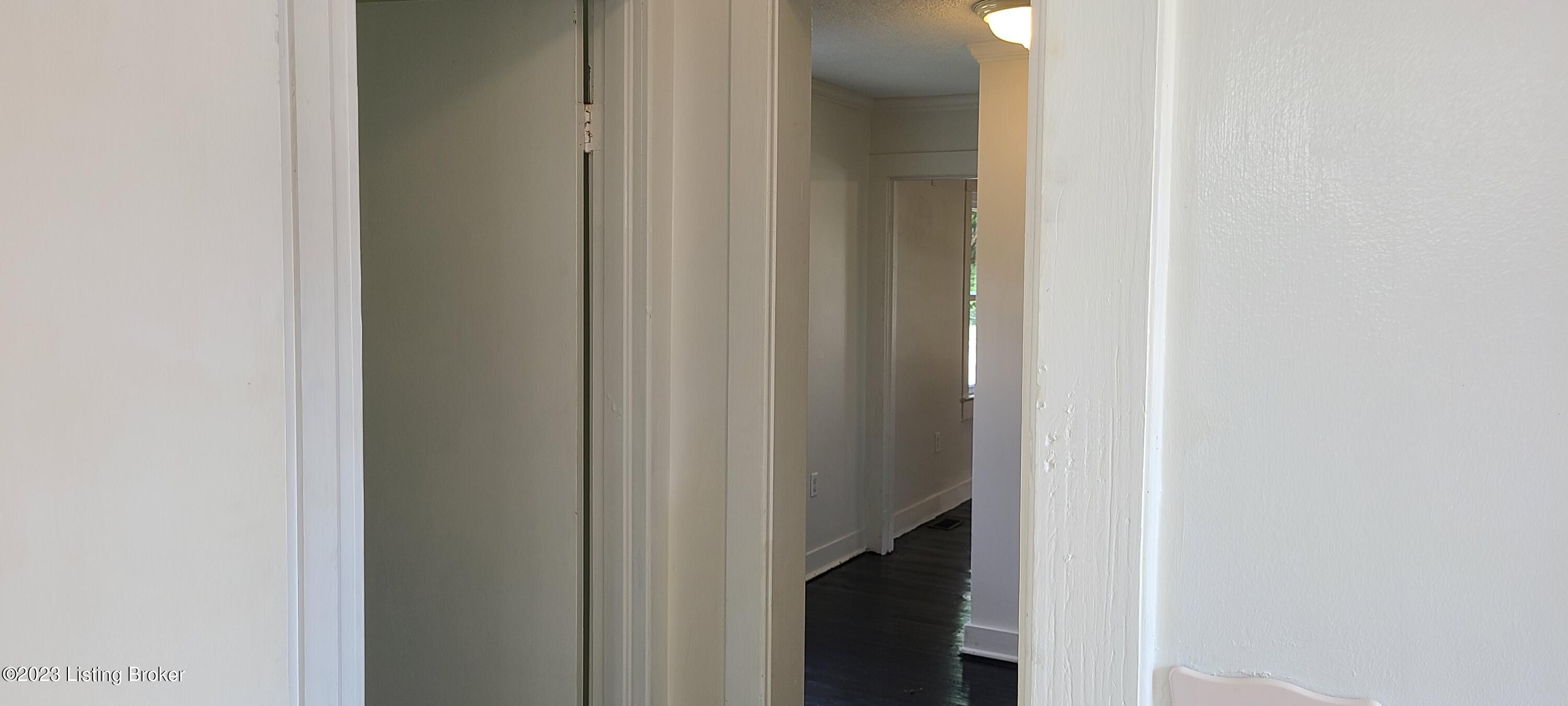6735 Greensburg Road Magnolia, KY 42757 - Photo 12 of 41 20230922_151211