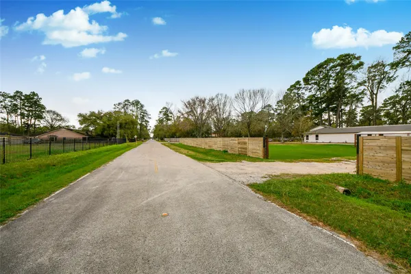 $1,795,000 | 5310 Logston Lane, Spring, TX 77389