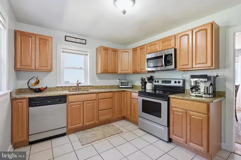$295,000 | 1709 Maple Street, Wilmington, DE 19805