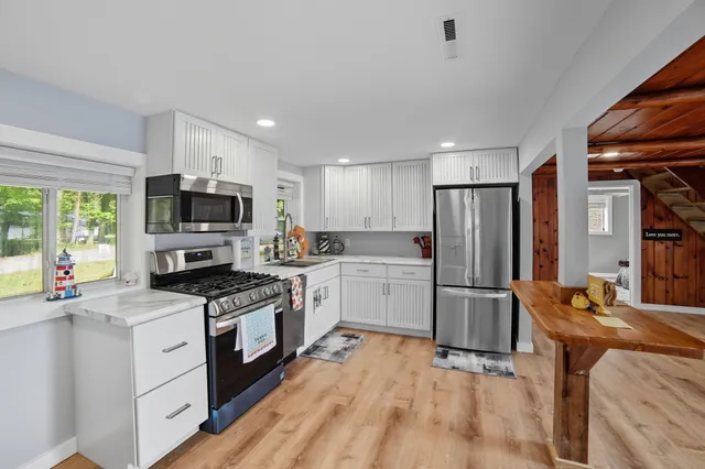 $279,900 | 331 East Piney Road, Manistee, MI 49660