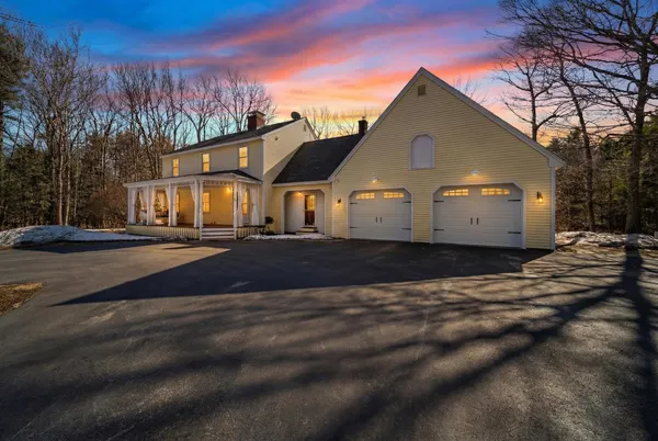 $949,999 | 74 Highway 107, Epsom, NH 03234