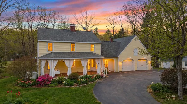 $949,999 | 74 Highway 107, Epsom, NH 03234