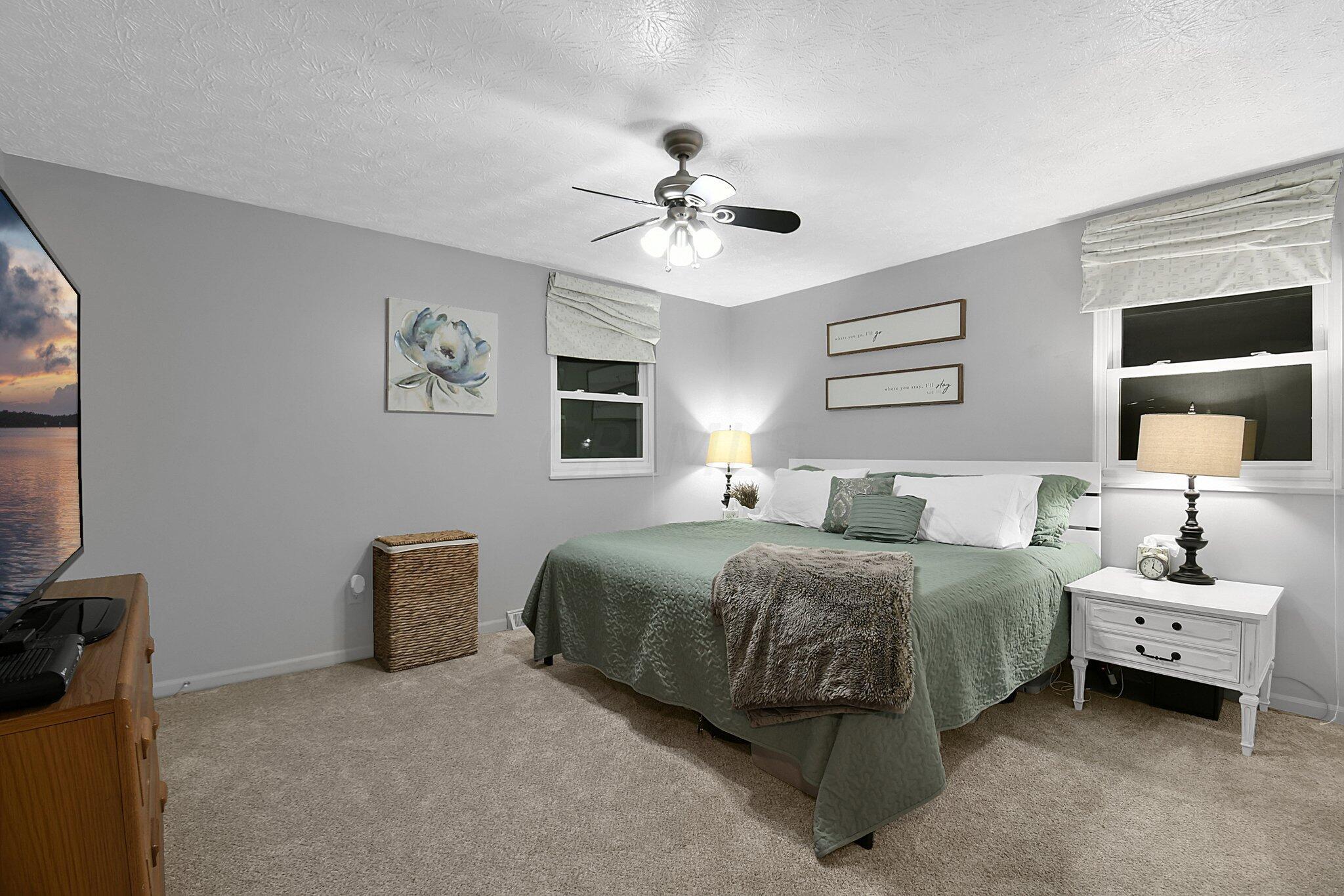 5672 Linworth Road Columbus, OH 43235 - Photo 22 of 33 23-web-or-mls-5672-linworth-rd