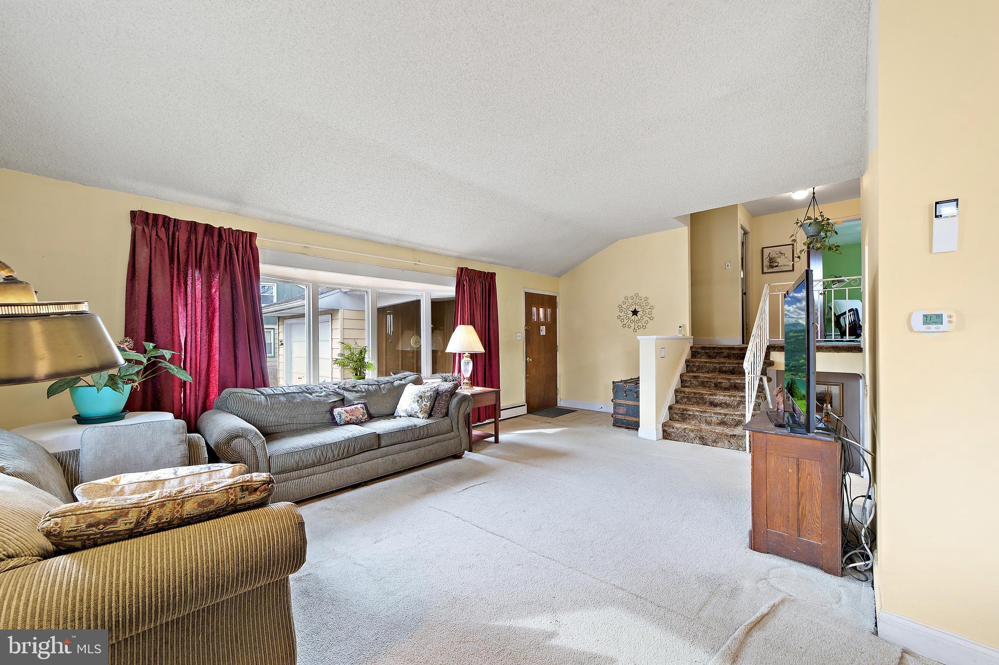 10 Winding Way Road Stratford, NJ 08084 - Photo 5 of 27