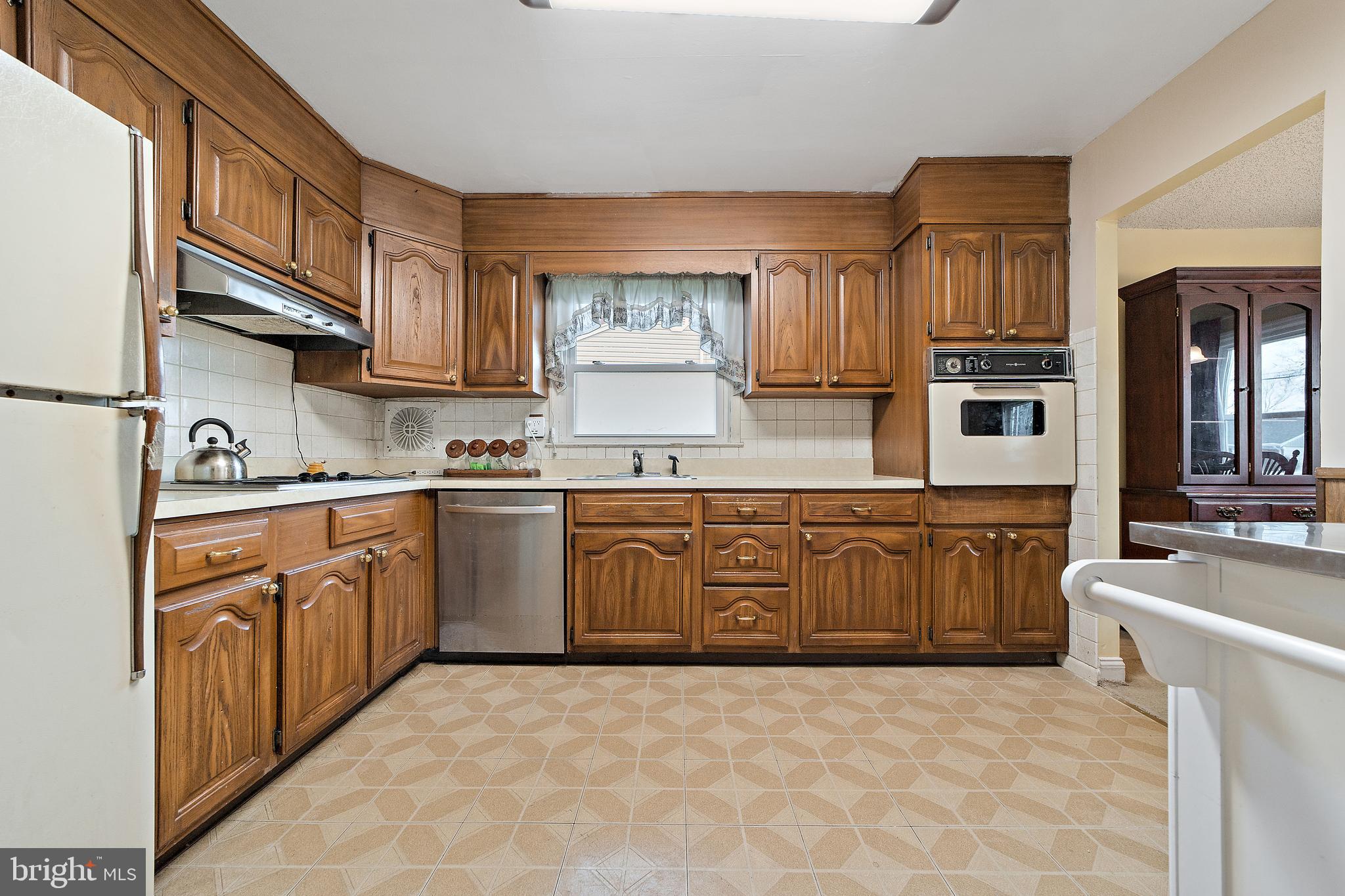 10 Winding Way Road Stratford, NJ 08084 - Photo 10 of 27