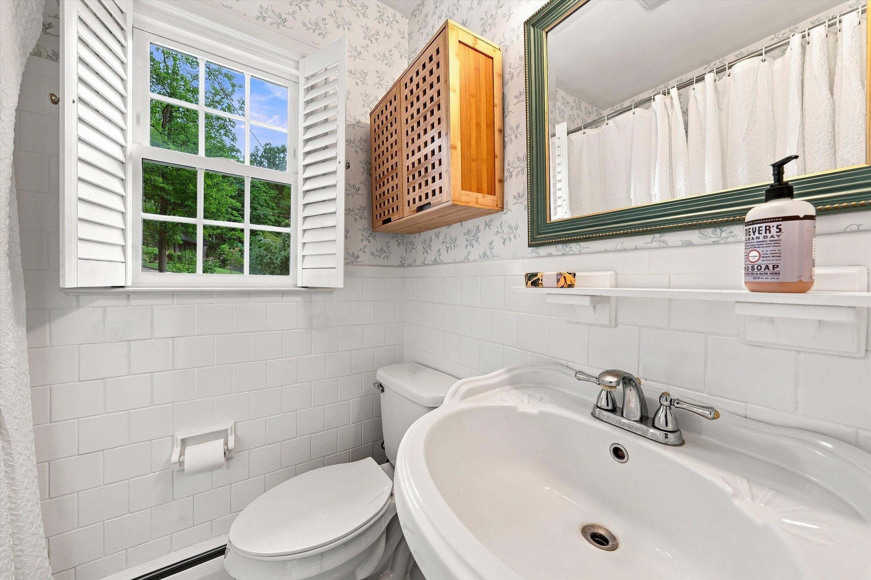 3726 Heatherton Road Southwest Roanoke, VA 24014 - Photo 20 of 55 20-DSC00260
