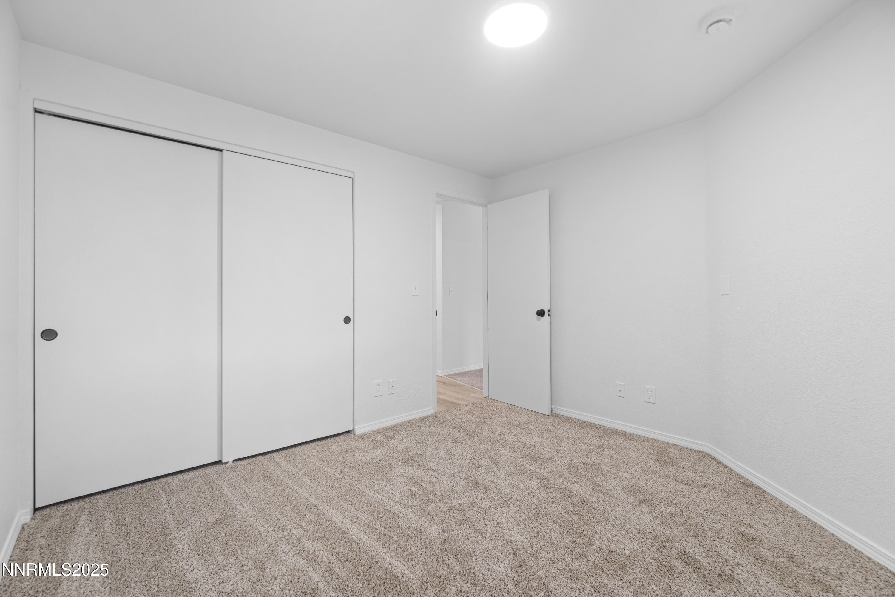 365 Kathy Street Fallon, NV 89406 - Photo 17 of 28 a view of an empty room