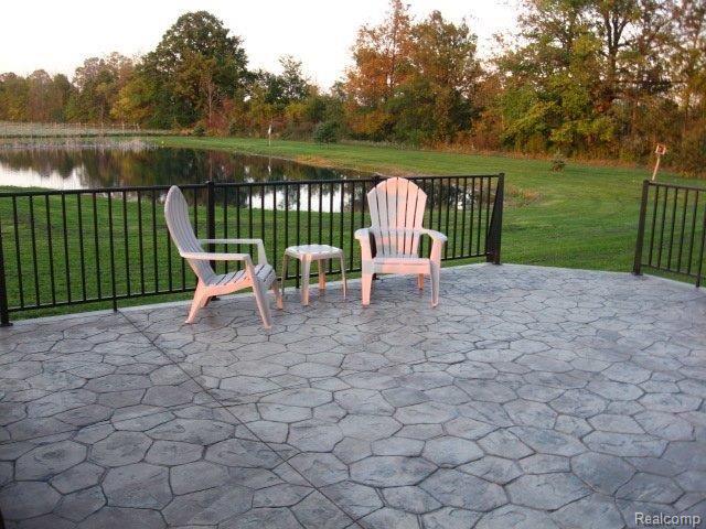 9640 Weber Road Columbus, MI 48063 - Photo 6 of 18 015.JPG