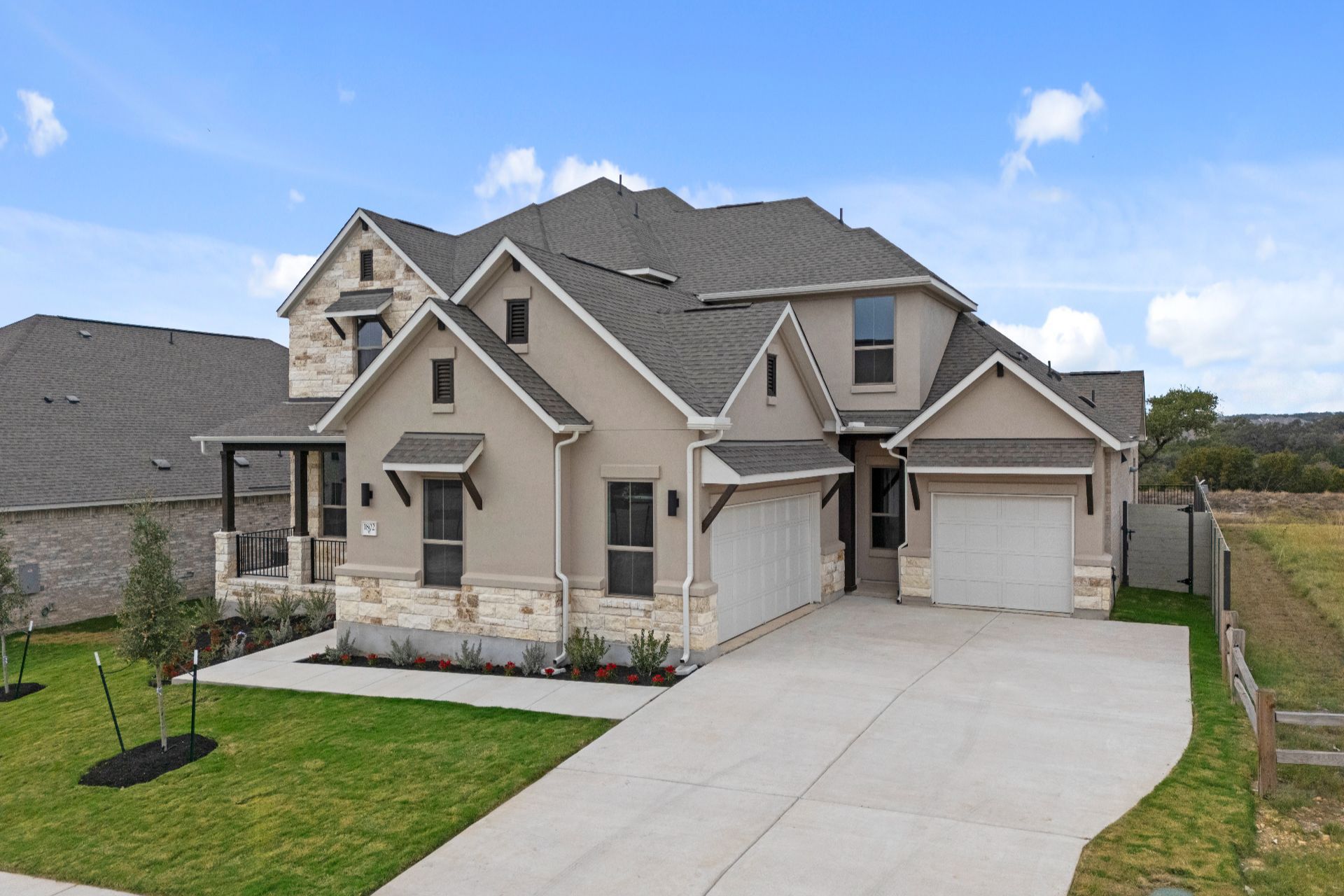 1802 Crimson Sunset Drive Georgetown, TX 78628 - Photo 2 of 38 1802 Crimson Sunset Drive - Huxley B Elevation