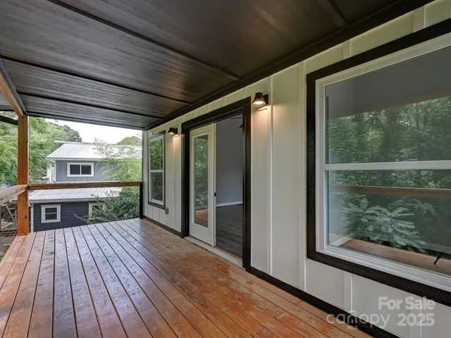 $569,000 | 153 State Street, Asheville, NC 28806