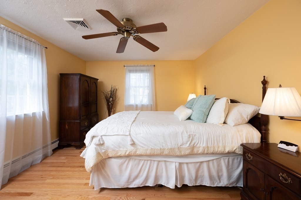 128 Cedarwood Road Hanover, MA 02339 - Photo 18 of 41 Gallery Image 18