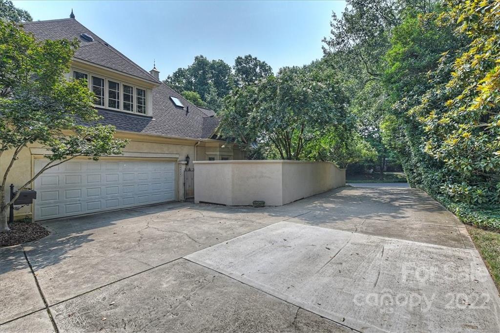 2040 Providence Road, Unit B Charlotte, NC 28211 - Photo 38 of 40