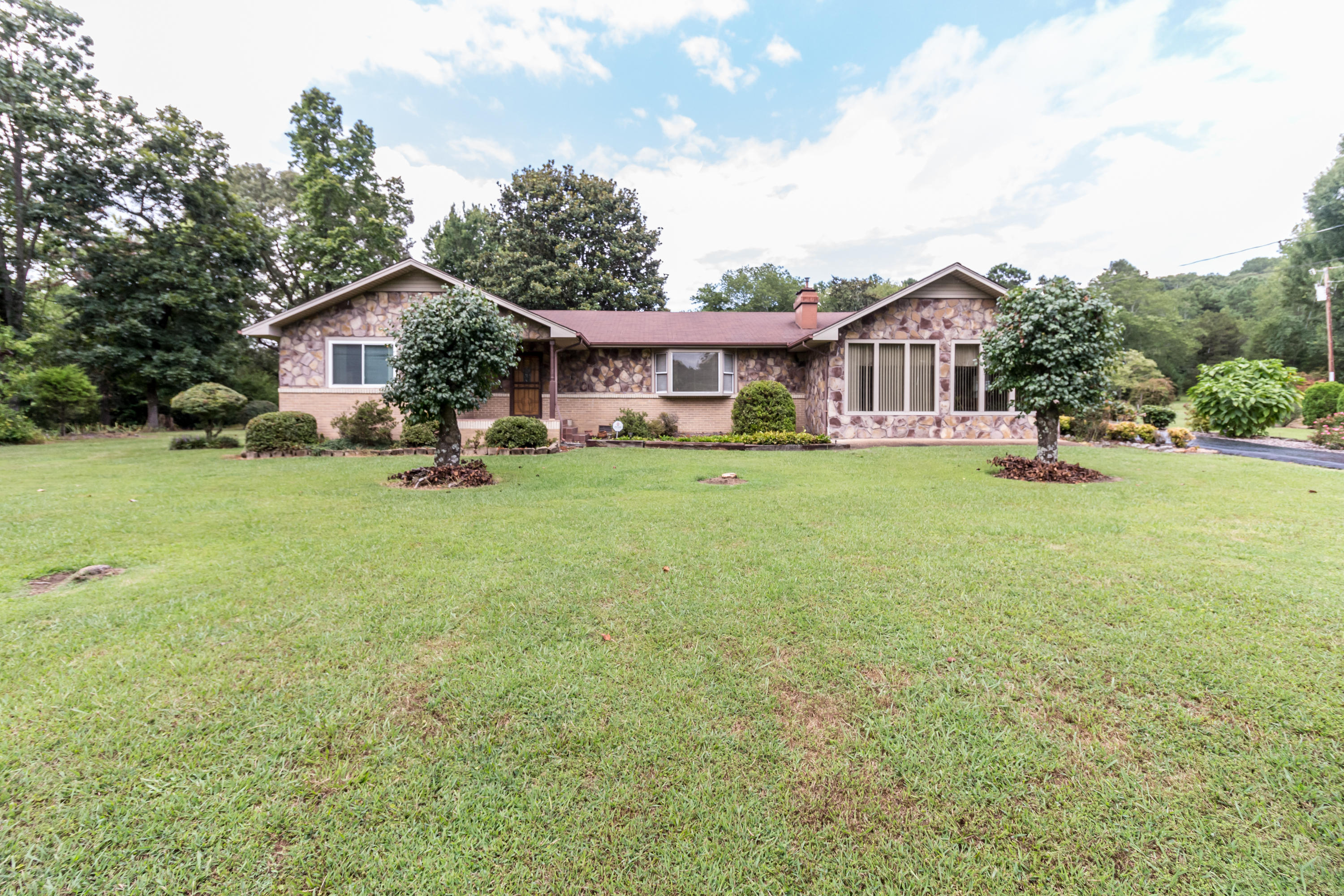 5048 Irvin Road Chattanooga, TN 37416 - Photo 7 of 61 2