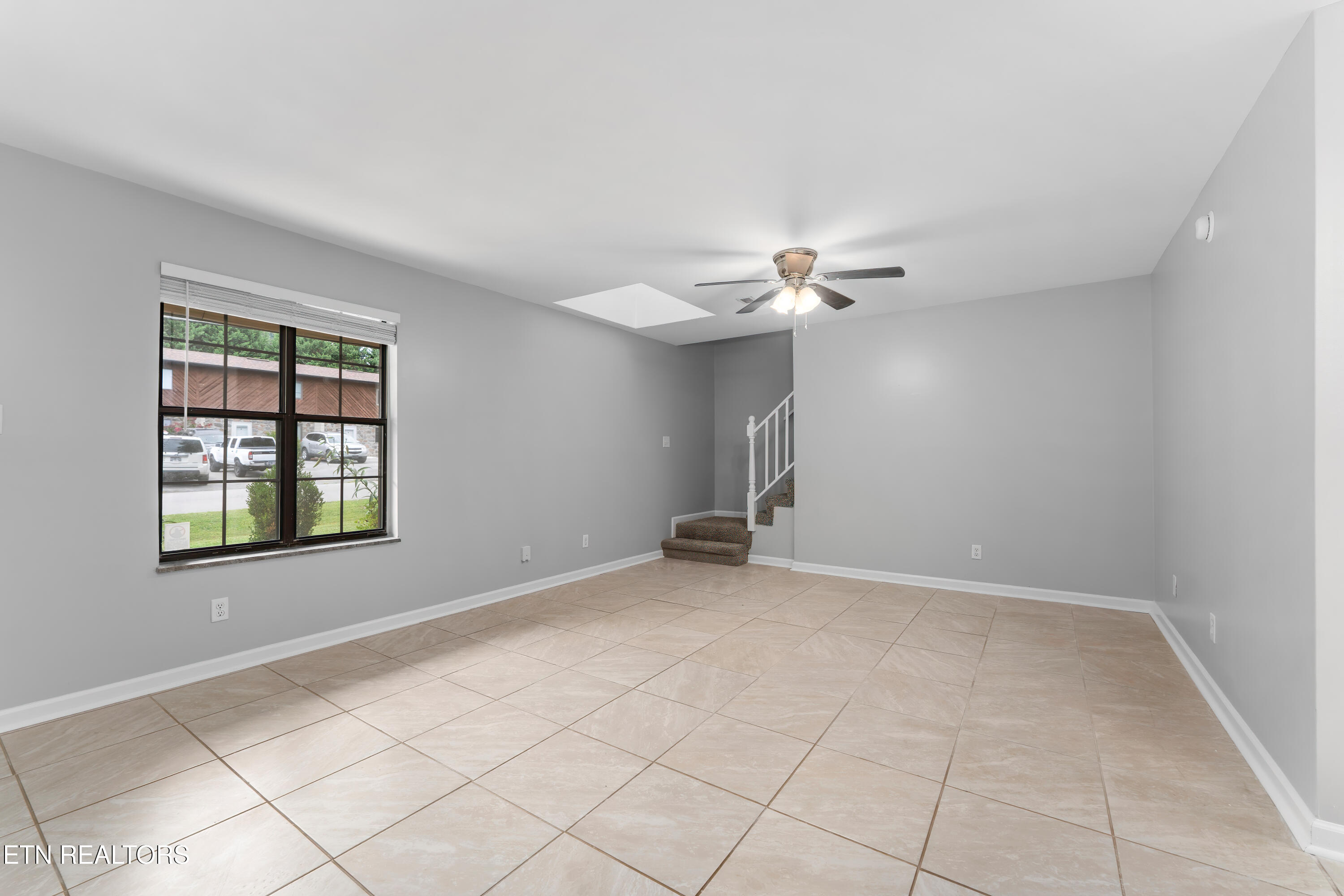 2702 Sood Road, Unit 3 Knoxville, TN 37921 - Photo 4 of 30 _DSC5201-Edit