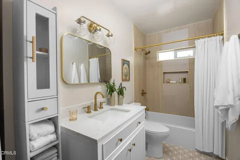 $1,138,000 | 1902 North Pass Avenue, Burbank, CA 91505
