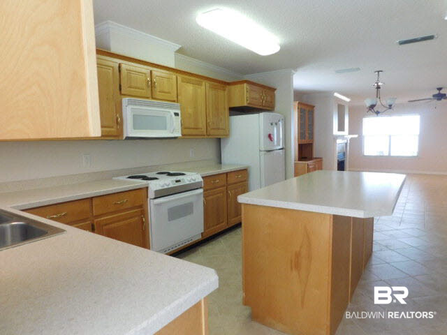 7423 Bay Road Mobile, AL 36605 - Photo 4 of 16