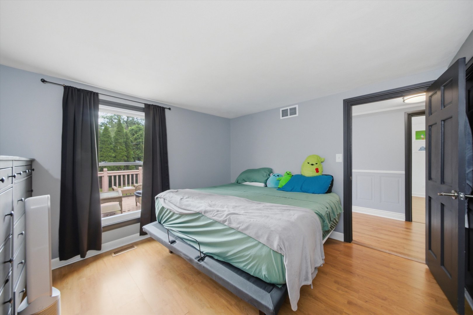 2250 Corona Road Waukegan, IL 60087 - Photo 18 of 39 Gallery Image 18