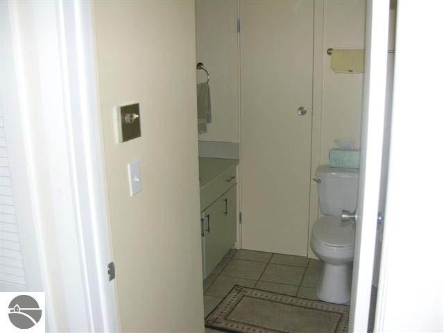 10992 Blue Ridge Lane Traverse City, MI 49684 - Photo 17 of 24 1729115-16.JPG