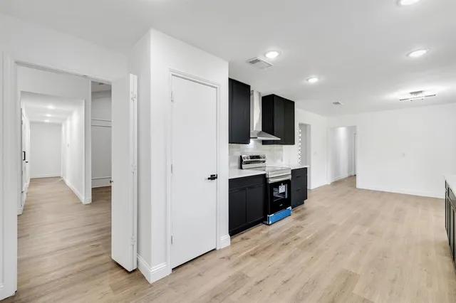 $359,900 | 1343 Marble Canyon Drive, DeSoto, TX 75115