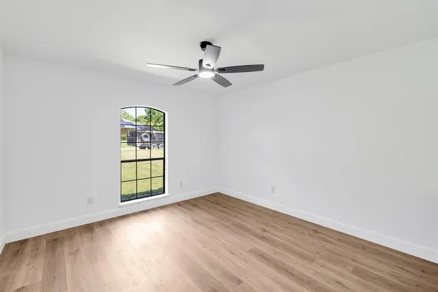 $359,900 | 1343 Marble Canyon Drive, DeSoto, TX 75115