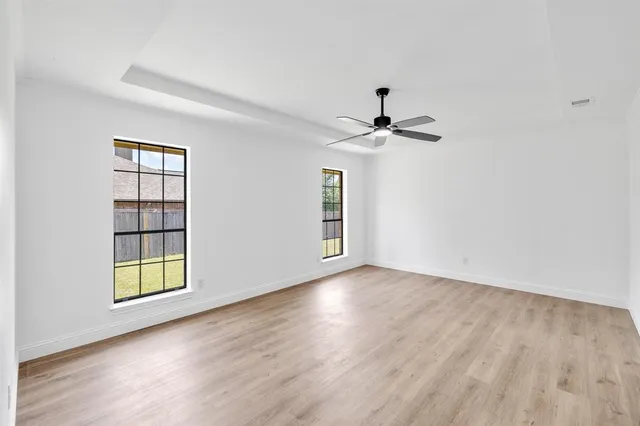 $359,900 | 1343 Marble Canyon Drive, DeSoto, TX 75115