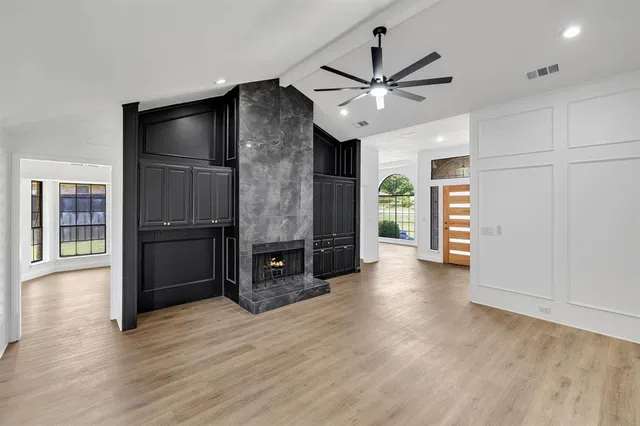 $359,900 | 1343 Marble Canyon Drive, DeSoto, TX 75115